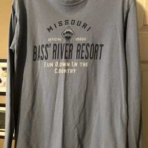 Bass river tshirt, Missouri, medium
